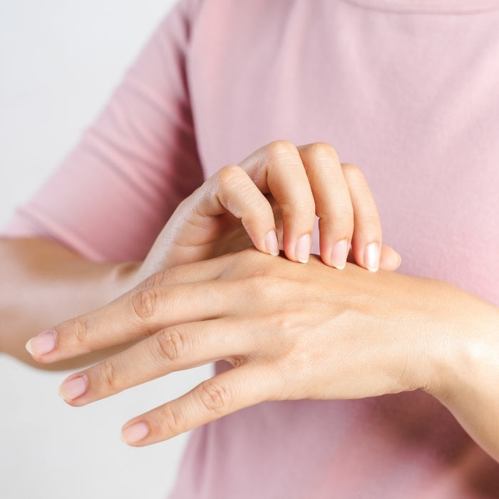 La peau des mains : une barrière fragile